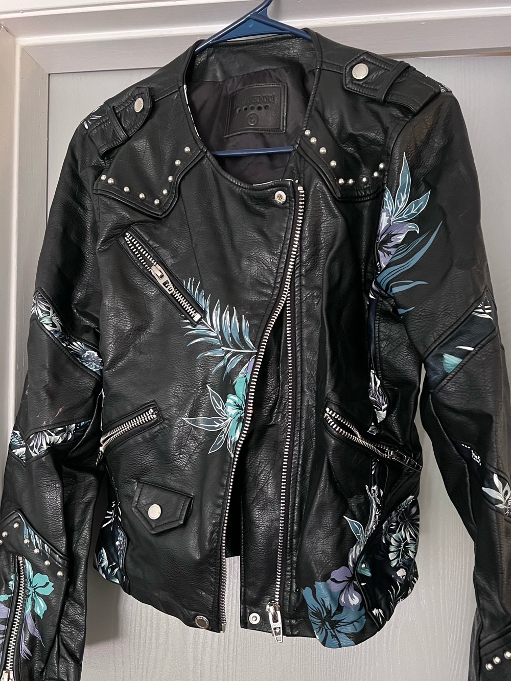 BLANK NYC Floral Moto vegan Leather Jacket L